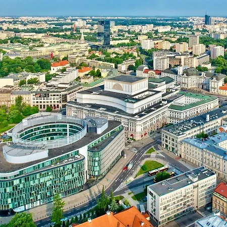 Super Brown 2x Metro Nowy Wifi Netflix Spotify Panorama Miasta Appartement