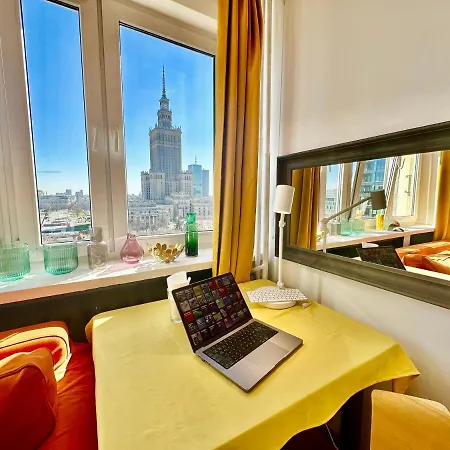 Super Brown 2x Metro Nowy Wifi Netflix Spotify Panorama Miasta Appartement