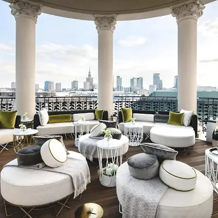 Super Brown 2x Metro Nowy Wifi Netflix Spotify Panorama Miasta